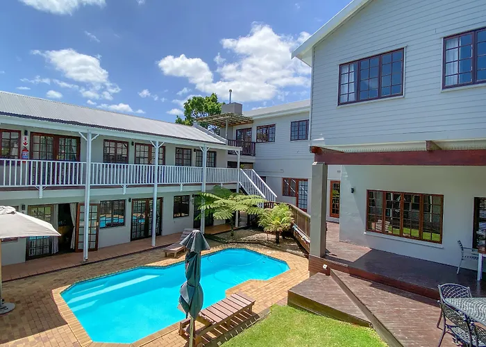 Loerie Guest Lodge